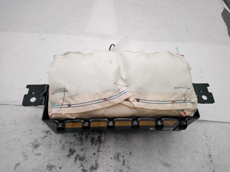 Used Right Instrument Panel Air Bag fits: 2016 Kia Forte passenger dash ID 84530