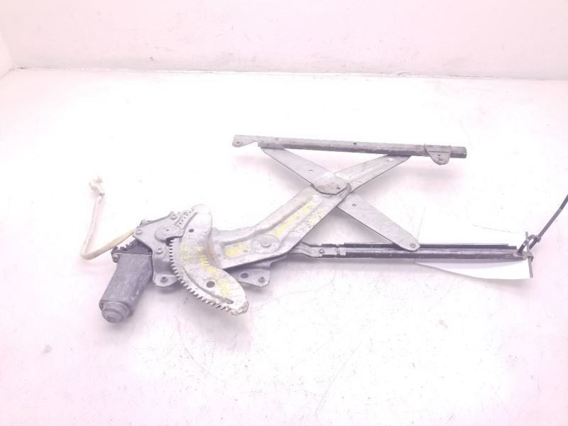 97-01 TOYOTA CAMRY FRONT PASSENGER RIGHT SIDE ELECTRIC WINDOW REGULATOR