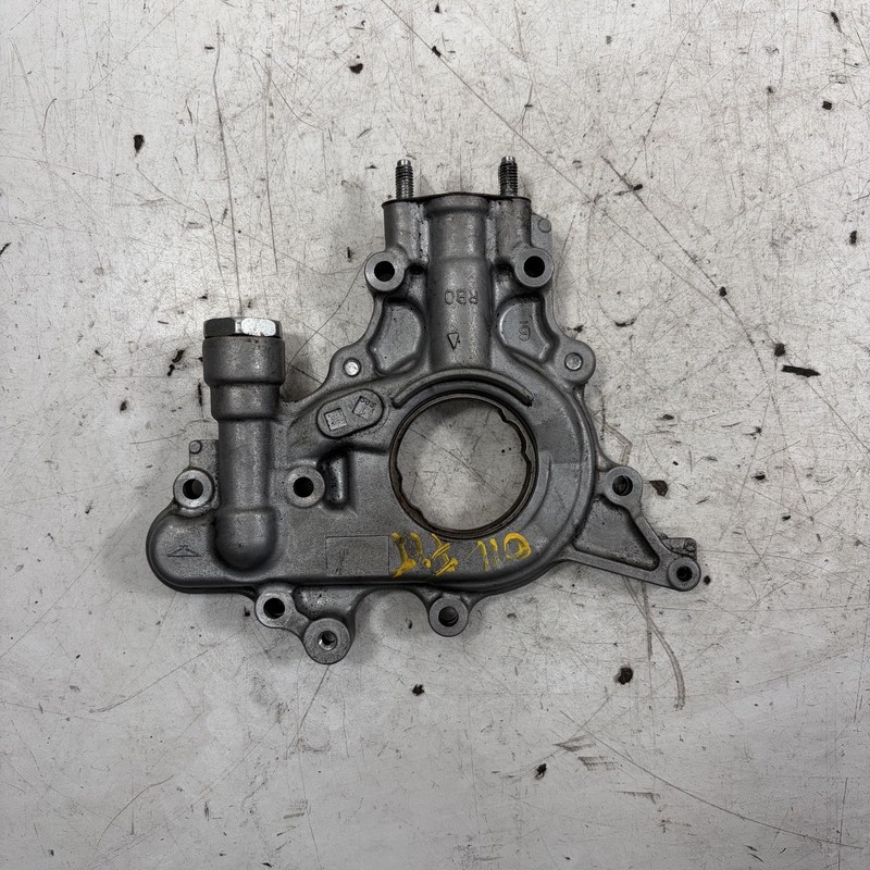 09-13 Honda Fit Engine Oil Pump Assembly 15100-RB0-003 OEM