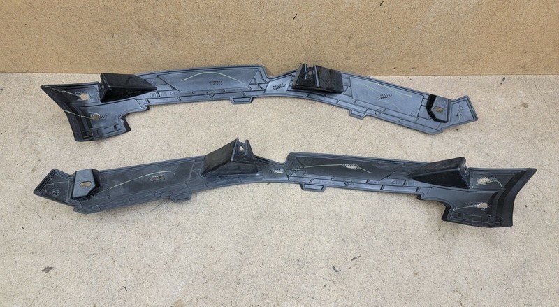2019 2020 2021 Chevrolet Malibu Front Bumper Foglight Cover Bracket LH & RH OEM