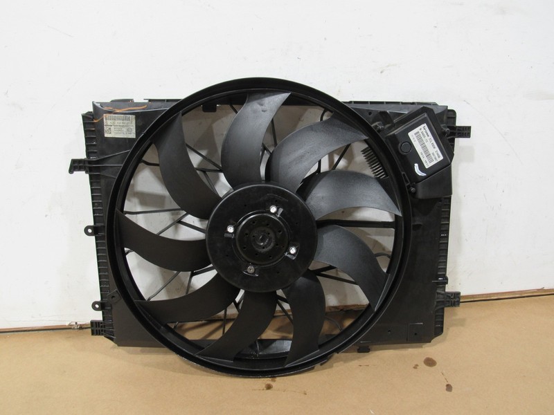 13-19 Mercedes SL550 R231 2013 Radiator Shroud Cooling Fan ;