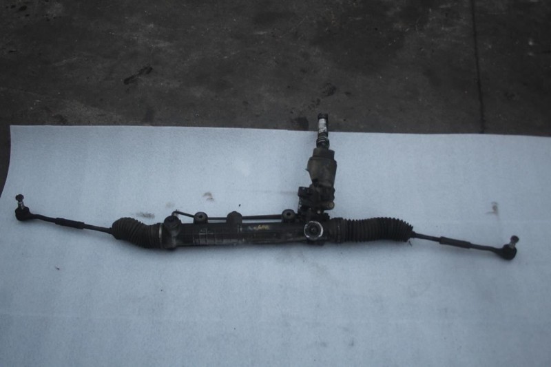 2004-2006 MERCEDES CL500 C215 STEERING GEAR RACK AND PINION 2204602500
