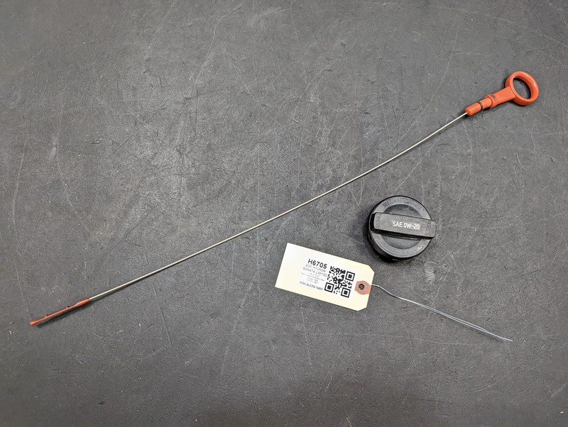 Engine Oil Level Dipstick w/ Oil Filler Cap 2021 Hyundai Sonata 26611-2M800 20