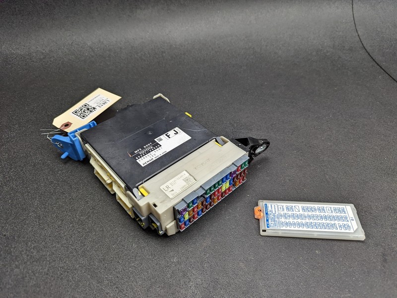 Multiplex Network Body Control Module 2015 Lexus RC350 89221-24090 2016