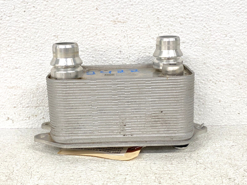 ⭐2020-2022 TESLA MODEL Y REAR MOTOR OIL COOLER HEAT EXCHANGER ASSY OEM LOT2422
