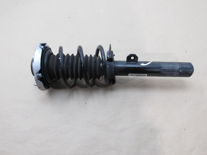 Mini Cooper Countryman S 2024 Front Right Strut Shock Absorber Spring 23-25 *