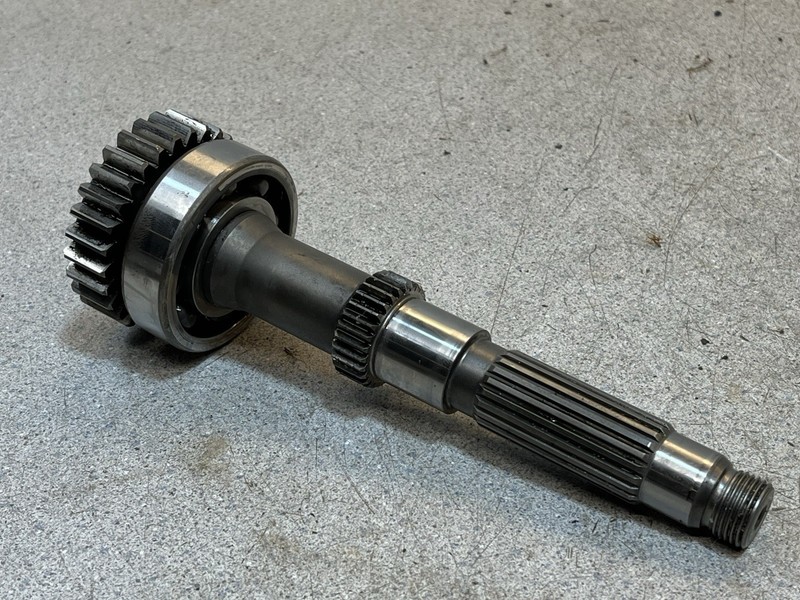 2000 Kawasaki ZR 750 F Z7 Engine Motor Secondary Shaft ZR750