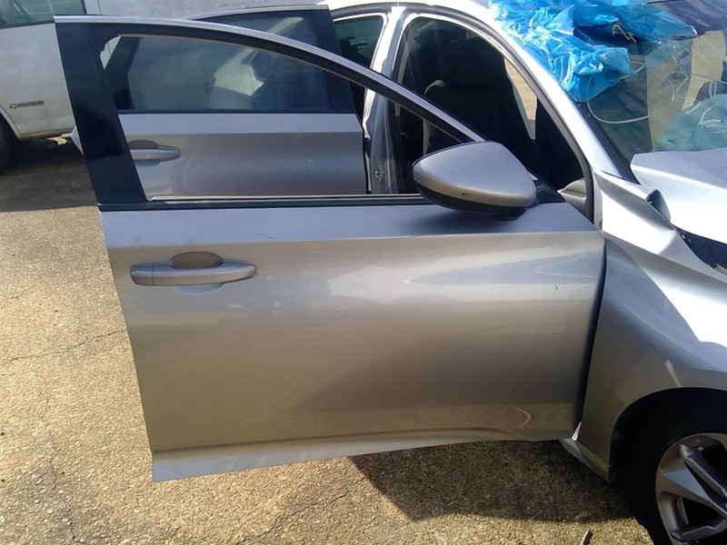 Passenger Right Front Door With Laminated Glass Fits 18-22 ACCORD 588458