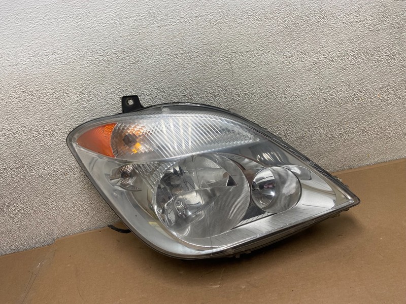 2007 to 2013 Mercedes Sprinter Headlight Right Passenger Halogen Oem AA9857 DW