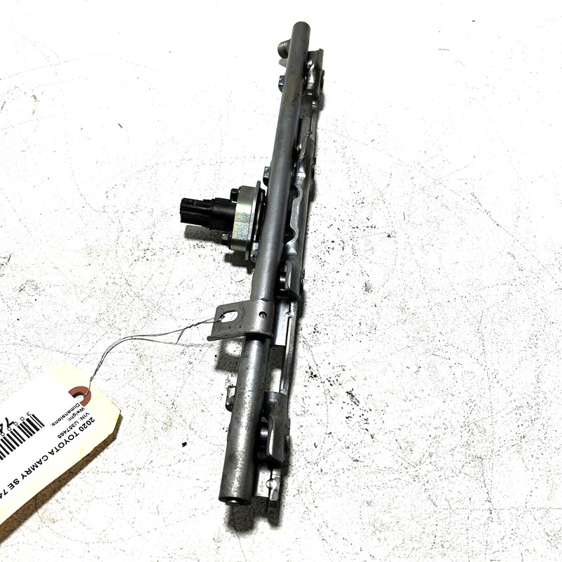 2018-2022 TOYOTA CAMRY 2.5L ENGINE MOTOR FUEL INJECTION DELIVERY RAIL OEM