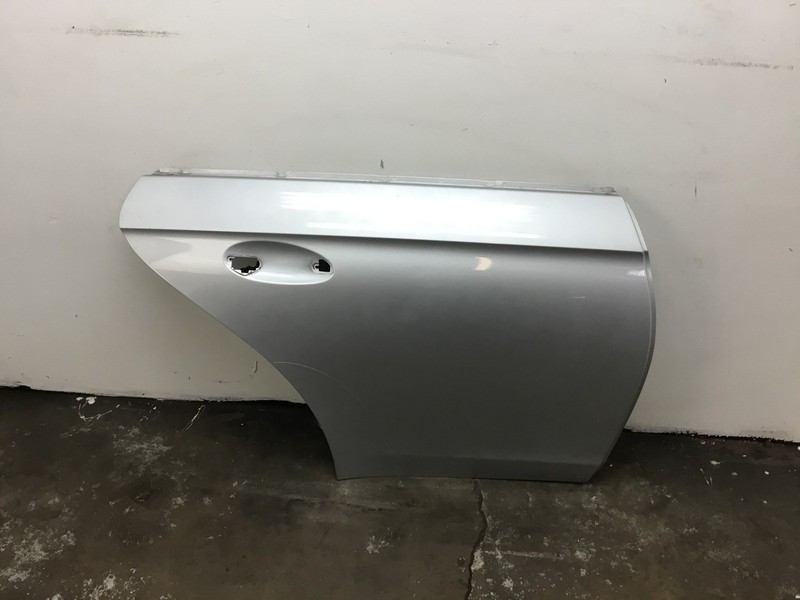 Mercedes CLS500 W219 Rear Right Passenger Door Shell 06 - 08 |:O