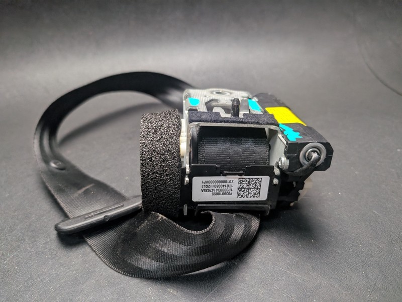 Rear Right Seat Belt Retractor 2015 Volvo S60 39818855 2014 2016 2017 2018
