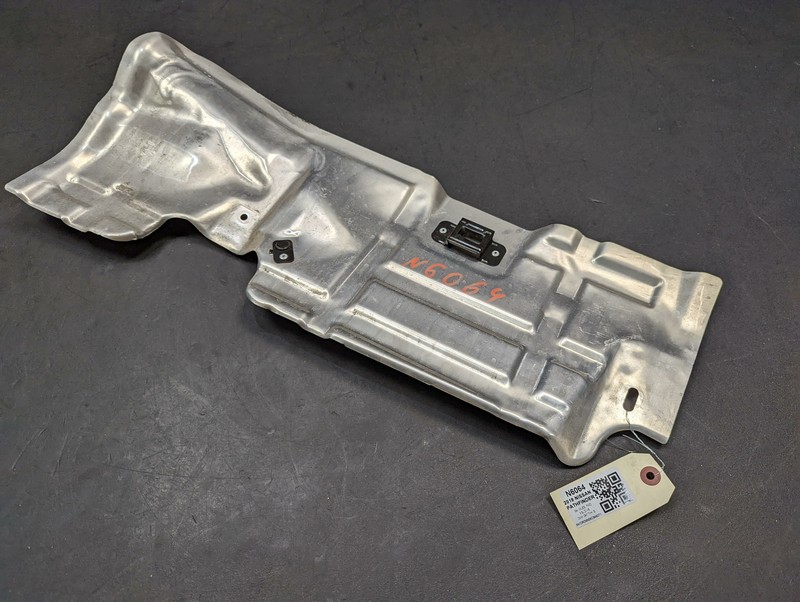 Fuel Tank Shield 2019 Nissan Pathfinder 17285-3JA0A 2013-2015 2016 2017 2018