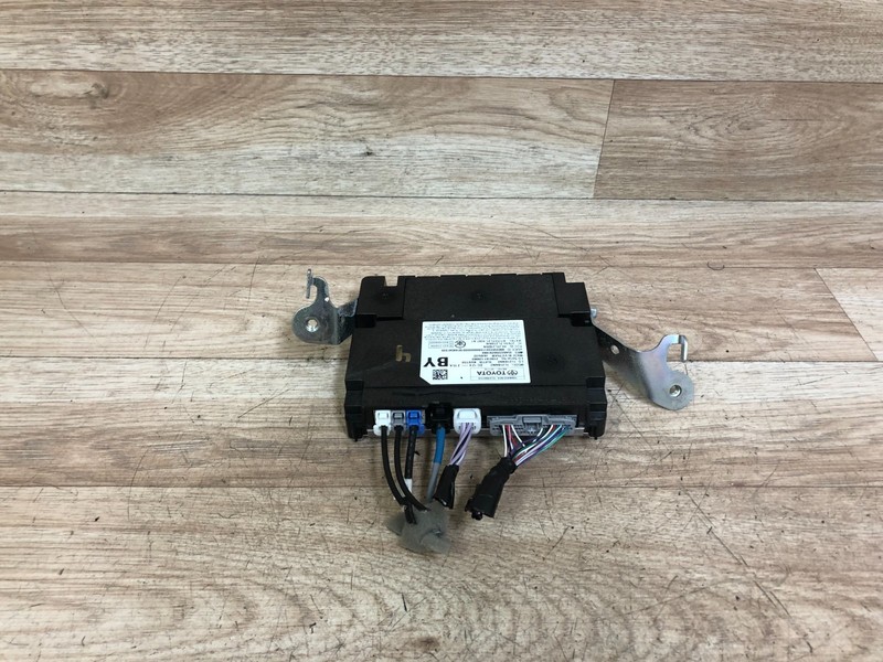 LEXUS OEM RX350 RX350H MOBILE PHONE TRANSCEIVER TELEMATICS CONTROL MODULE 23-26