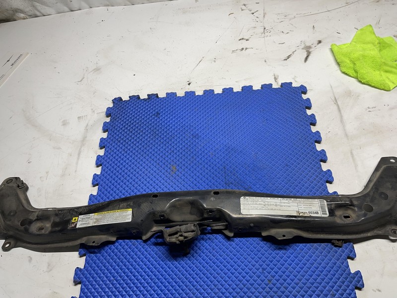 2008-2010 Dodge Caravan Top Radiator Support Bar Oem Tested
