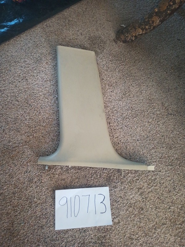 06 - 08 Audi A4 Center Lower B Pillar Trim Panel Left Driver Side OEM 8E0867285
