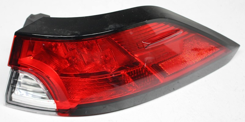 OEM Right Passenger Side LED Tail Lamp For Toyota Corolla Cross XLE, XSE