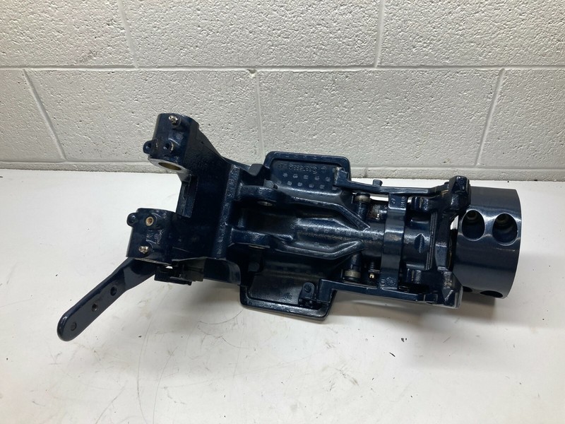 U4SWIVEL BRACKET STEERING ARM ASSY 2011-UP MERCURY 135-150 HP 4 STROKE Verado