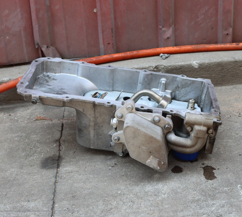 2010-2015 Chevrolet Camaro OEM LS3 6.2L Oil Pan W/ Oil Cooler USED GM