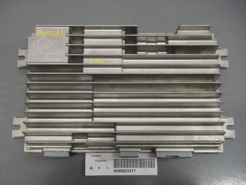 Radio Audio Amplifier 8A5T-18B849-CD Fits 2009-2010 Lincoln MKX 54741