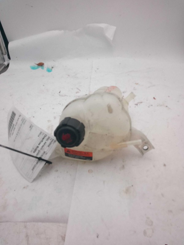 2021 INFINITI QX50 Engine Coolant Reservoir OEM White 2.0L 71000 Miles