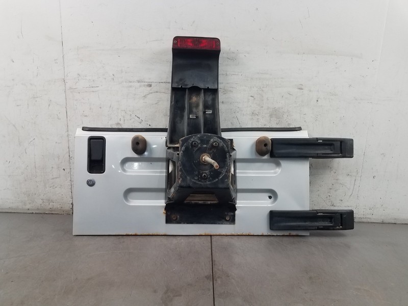 2005 Jeep Wrangler TJ Rubicon 4x4 Tailgate Panel / Spare Tire Mount #7806 L4