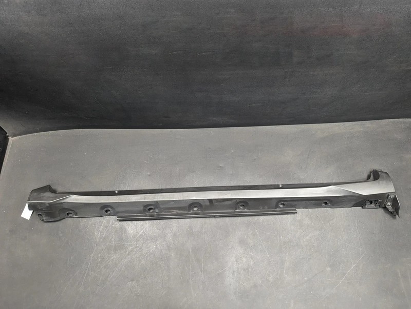 Left Rocker Panel Molding 2021 Toyota C-HR 75852-F4010 2018 2019 2020 2022