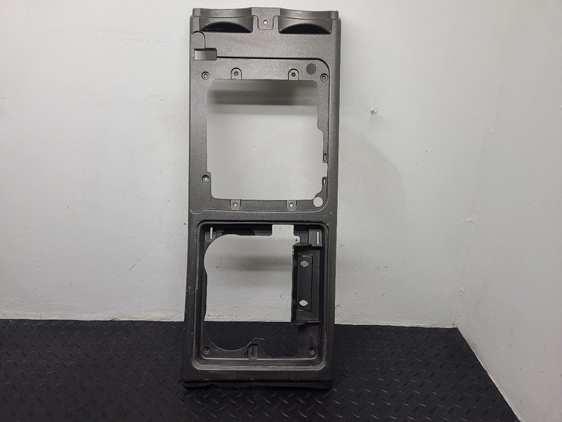 03-07 Hummer H2 Floor Center Console Upper Trim Panel OEM 15079695