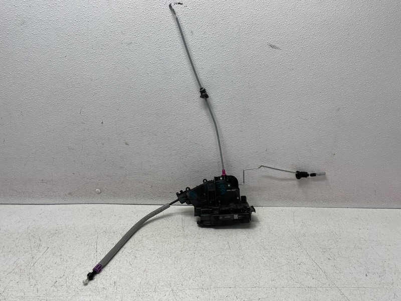 17-19 Mercedes GLS450 GLS550 X166 Rear Left Door Lock Latch Actuator 1399 OEM
