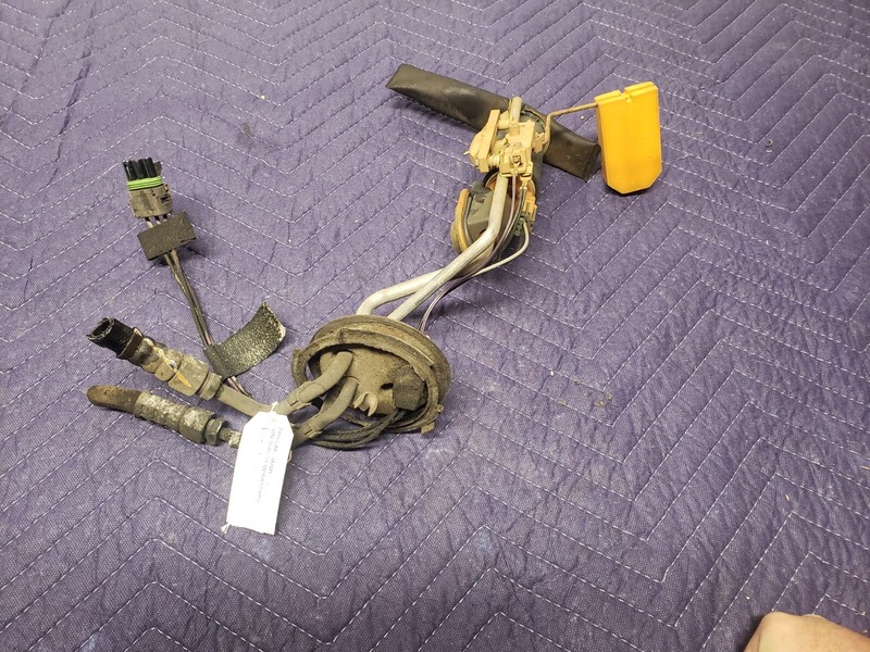 Fuel Pump Assembly 4 Door Fits 95 BLAZER S10/JIMMY S15 989937