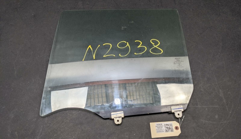 Rear Left Door Window Glass 2019 Nissan Kicks 82301-5RB0A 2018 2020 2021 2022