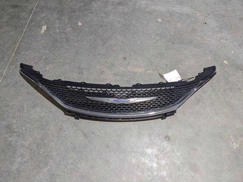 Grille Upper Fits 20-23 VOYAGER 1164518