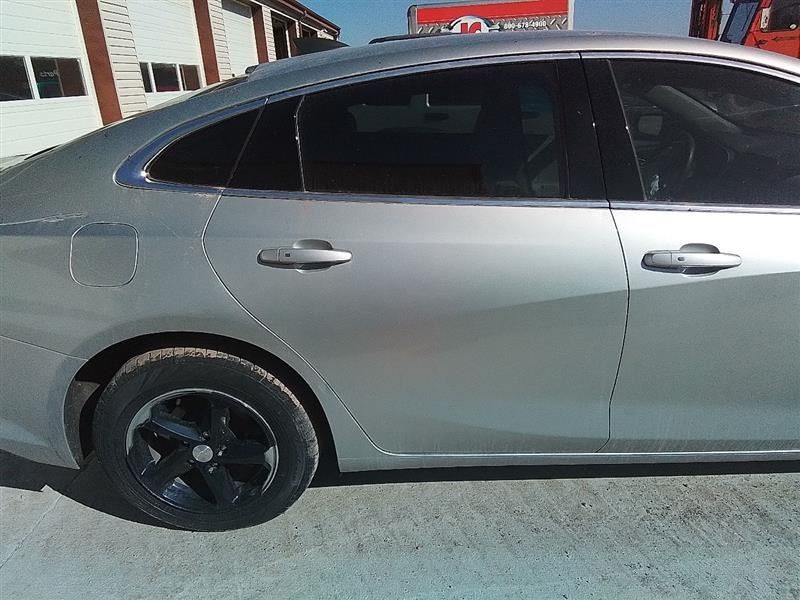 Passenger Right Rear Side Door Fits 16-20 MALIBU 3197246