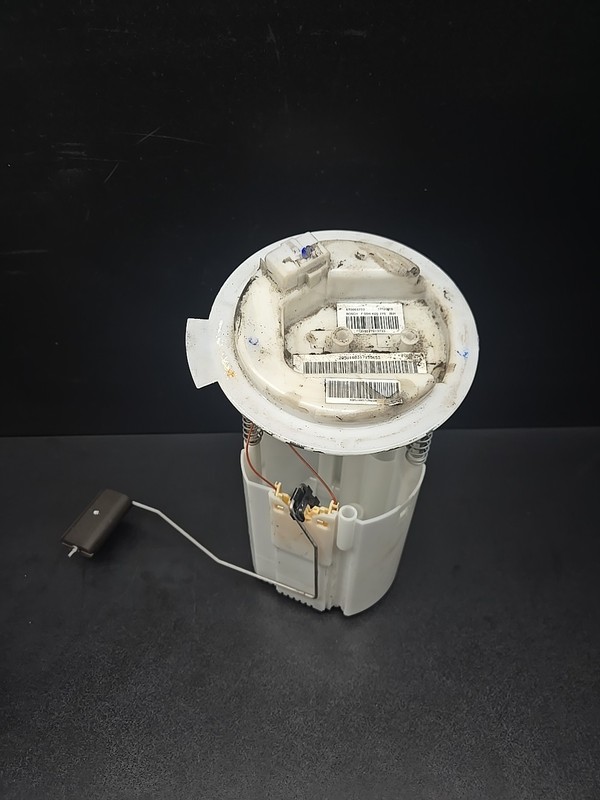 14-20 Maserati Quattroporte M156 Right Side Fuel Pump Level Sending Unit OEM