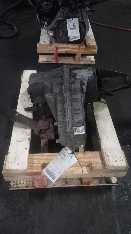 Used Transfer Case Assembly fits: 2000 Ford F150 PICKUP manual shift ID XL34-7A1