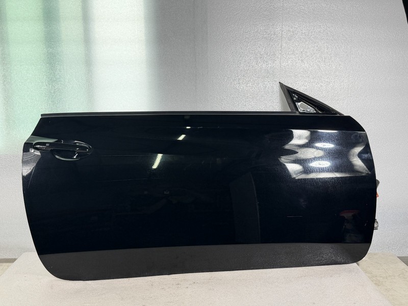 2010-2016 Hyundai Genesis Coupe Front Right Passenger Door Assembly PN: AF #017