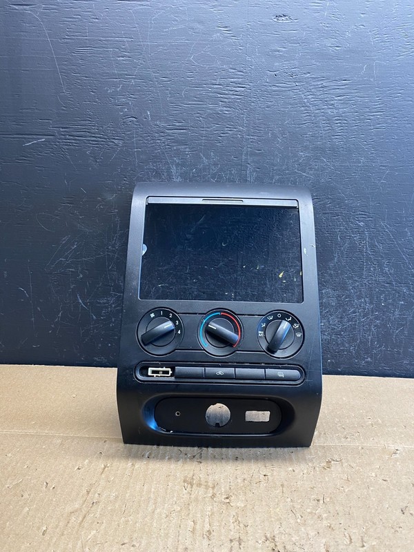 2004 to 2008 Ford F150 Radio Climate Dash Bezel Surround Black AC9119 DG