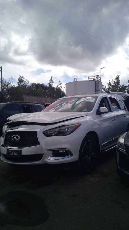 Used Differential Carrier Assembly fits: 2017 Infiniti QX60 Rear Axle AWD 2.466
