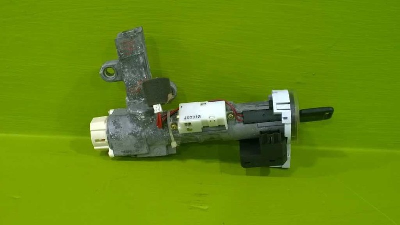 06 MURANO SL IGNITION SWITCH CYLINDER HOUSING W/KEY OEM 3633-5