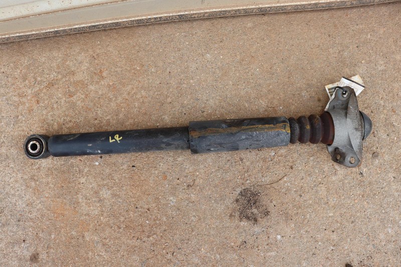 2012-2022 VOLKSWAGEN VW PASSAT FWD REAR LEFT SUSPENSION SHOCK STRUT ABSORBER OEM