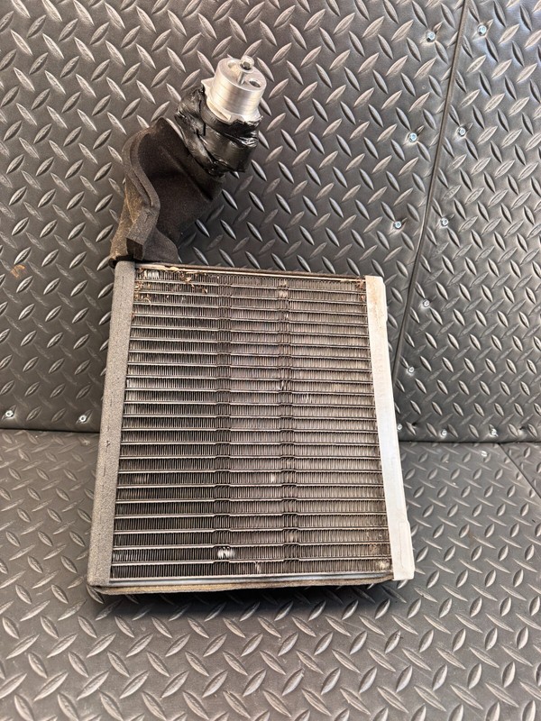 2001-2006 Lexus LS430 AC Evaporator Cooler Core 88501-50211 OEM