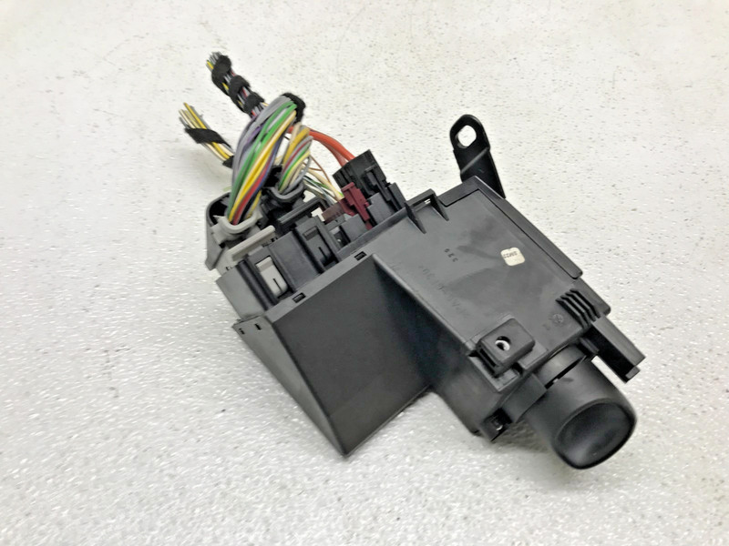 98-03 Mercedes W208 CLK430 E320 Left Headlight Lamp Control Switch Module OEM