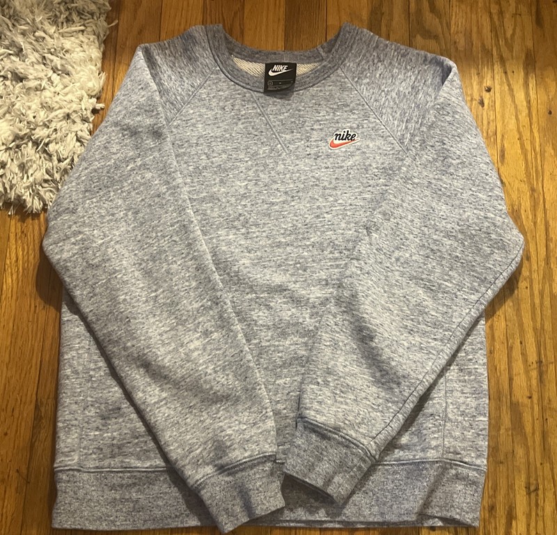 Nike Men's Sweatshirt LS Fleece Embroidered Logo Club Crewneck Pullover Sz M