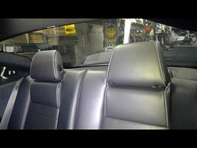 2014 MUSTANG 2 Rear Headrests 1629377