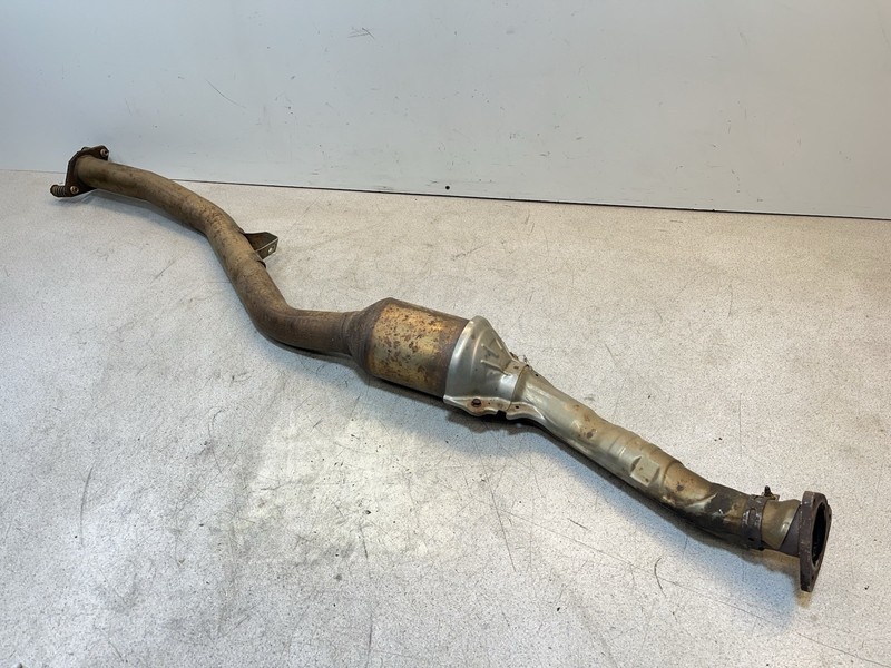 2015 Subaru Impreza Middle Center Exhaust Pipe 2.0L Non Turbo