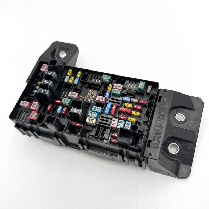 ✅ 2019-2026 RAM 1500 5th Gen OEM POWER DISTRIBUTION CENTER FUSE BOX 68467640AA