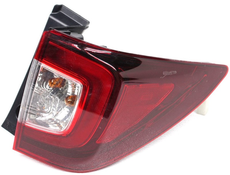 OEM Honda Pilot Right Passenger Side LED Tail Lamp Lens Chip 33500-TG7-A11