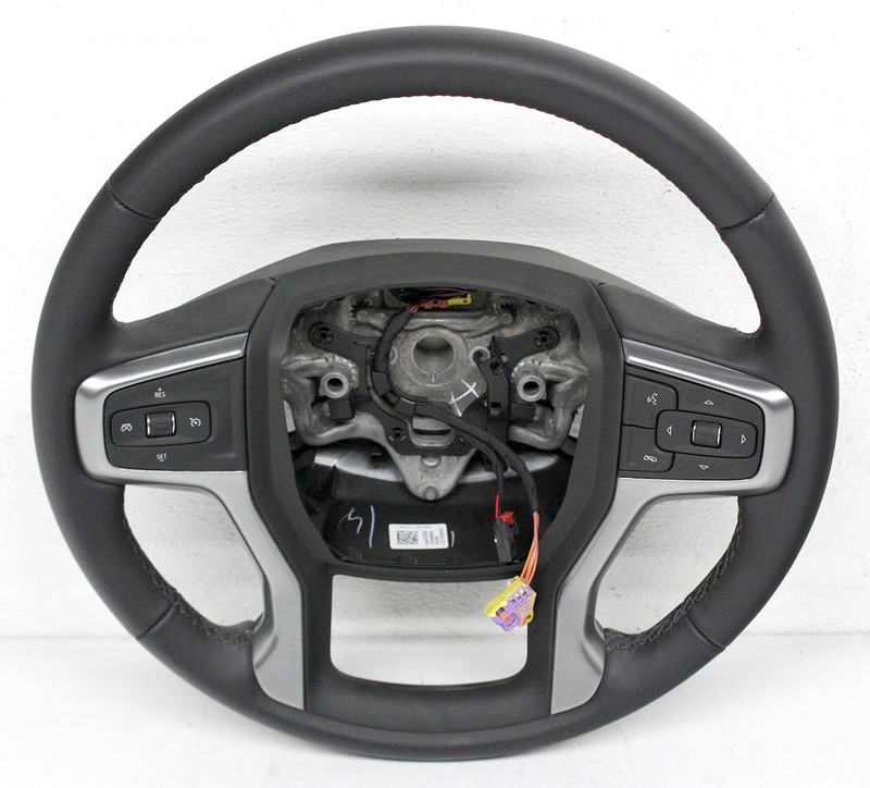 OEM Steering Wheel For Chevrolet Silverado 1500 Black Leather 84946350