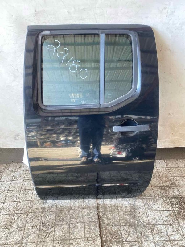 Rear Door NISSAN FRONTIER Left 05 06 07 08 09 10 11 12 13 14 15 16 17 18