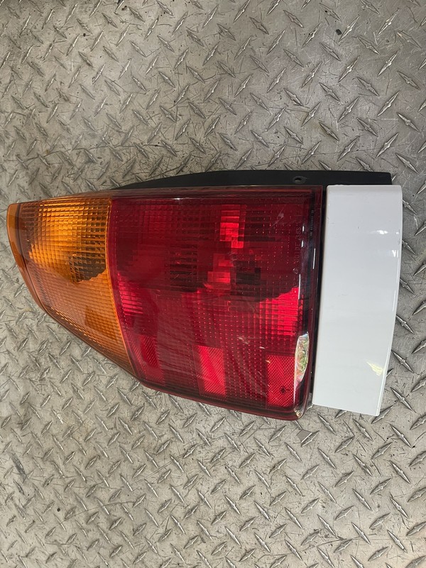 02-09 GMC Envoy Denali Driver Tail Light Tail Lamp Oem